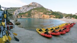 0425 NEWS Kayak 1